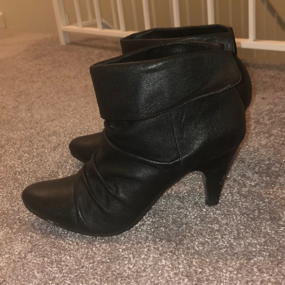 Kelly & Katie Booties - Picture 4 of 6